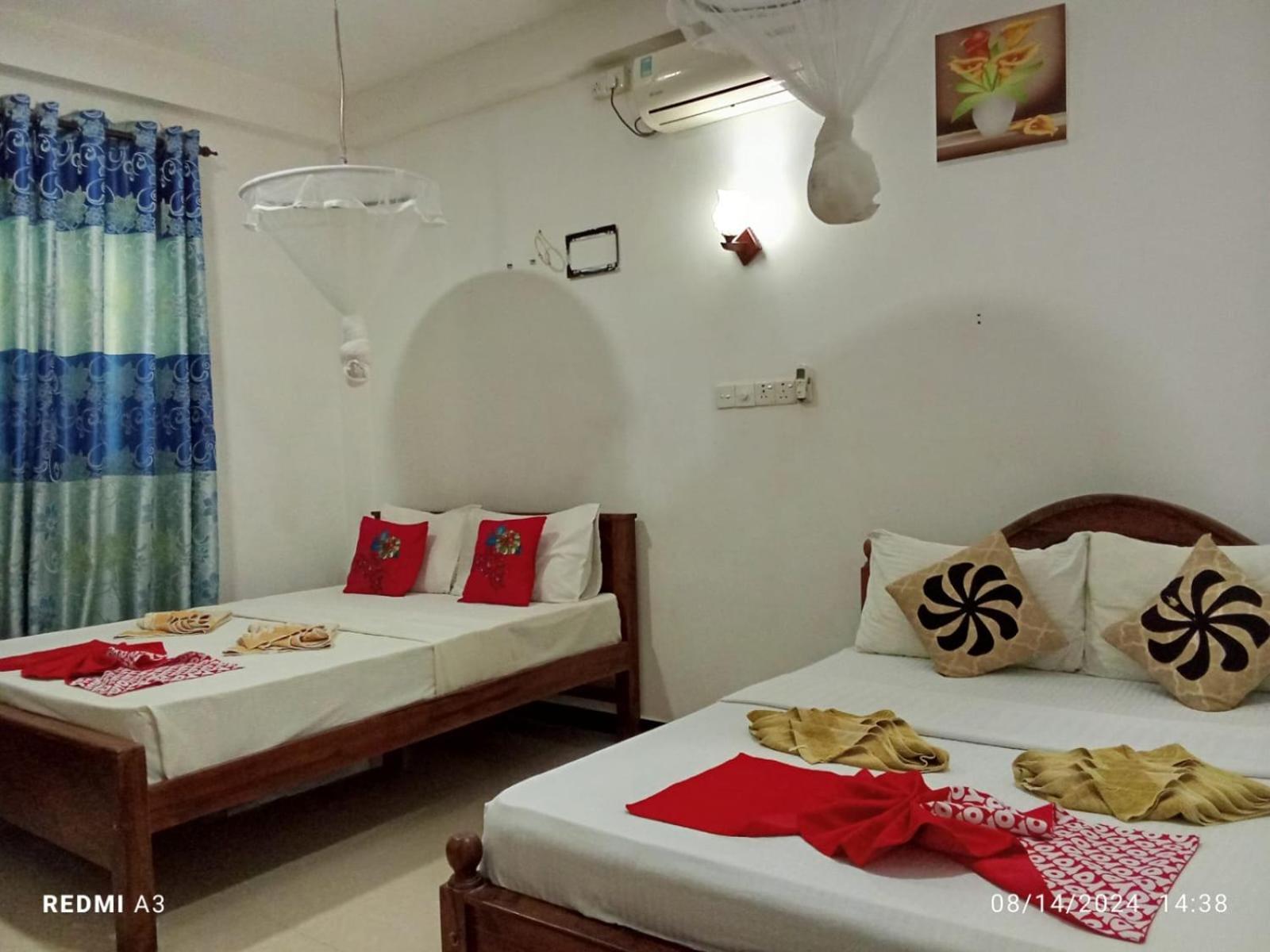 Awon Mirissa Hotel Екстериор снимка
