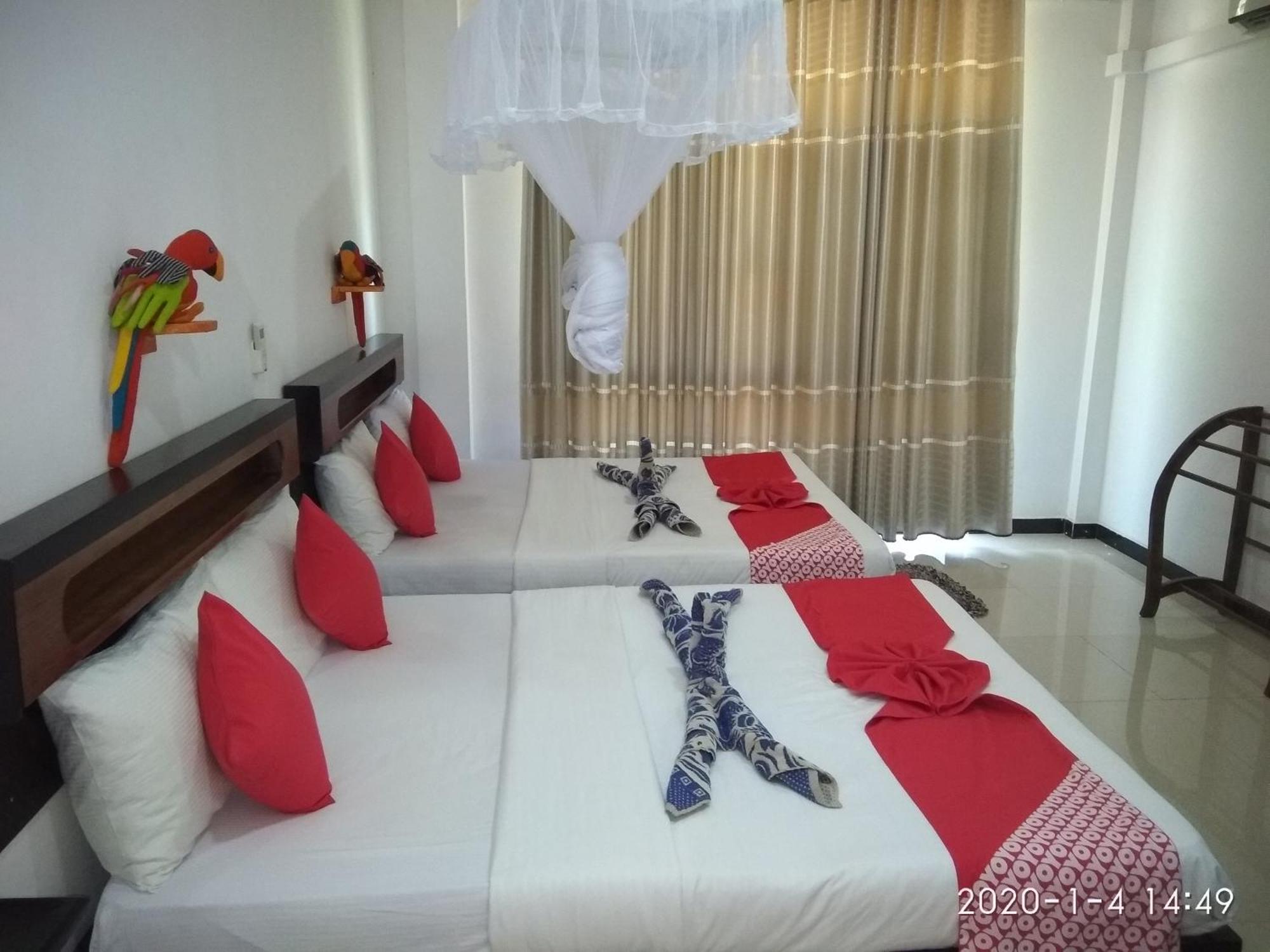 Awon Mirissa Hotel Екстериор снимка