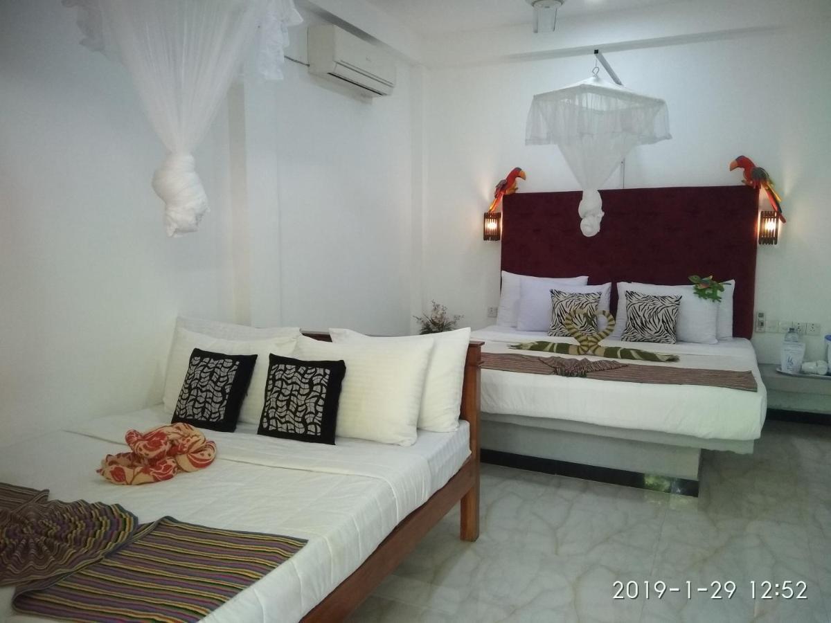 Awon Mirissa Hotel Екстериор снимка
